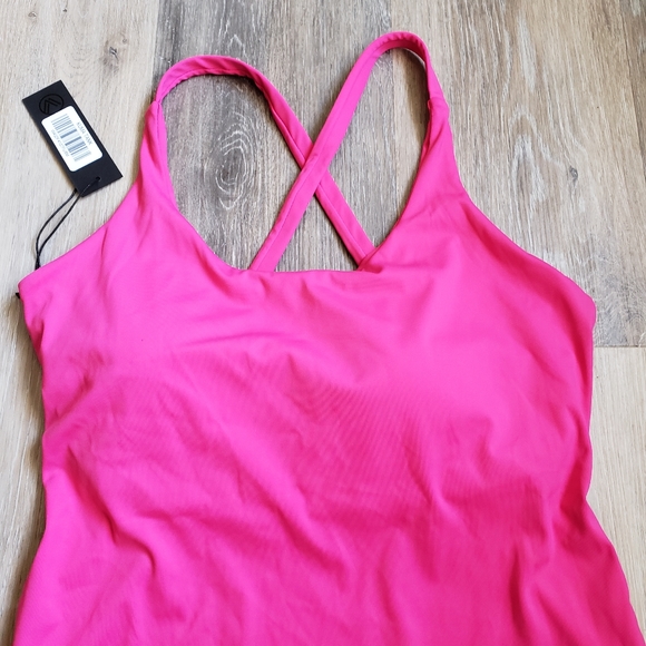 NWT Kuma Athletic Tank - Picture 5 of 13